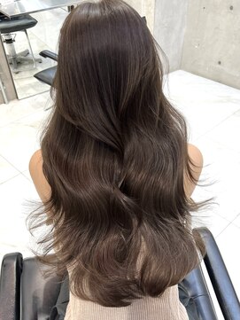 サイン 表参道(SIGN) 韓国ヘアグレージュカラーブリーチ無し髪質改善イヤリングカラー