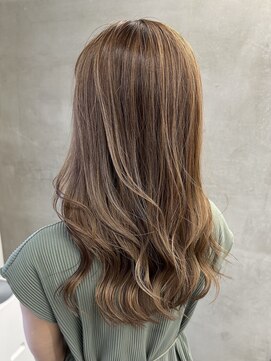 アンバー(UMBER) ナチュラルハイライト　ブリーチ1回