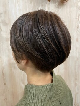 リフラス(Reflus.) ナチュラルショート