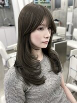 エヌアイ オモテサンドウ(ni omotesando)&nbsp;赤み消しカラー／色落ちまで可愛いオリーブグレージュ