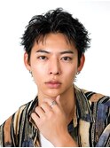 短髪フェザーショート