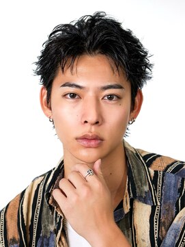 グレート(GREET) 短髪フェザーショート