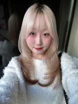 モアムー(Moremuu) 【Maho】ホワイトブロンド