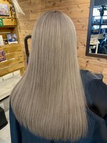 ネスタ ヘアー グラウンド(NESTA hair ground) ミルクティーグレージュ