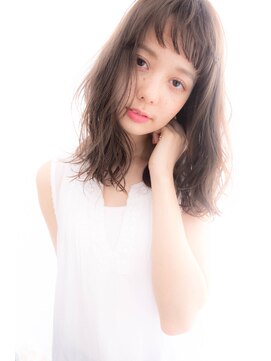 アリー 原宿 表参道(ALLY) [ALLY阿部]ハイライト×ミルクベージュ×シースルーバング