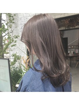 ユナイテッドビューティー 金沢(UNITED BEAUTY) ツヤベージュ