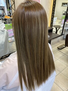 アールモンドヘア新世界 艶サラ♪