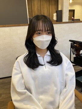 フィーカ(fika) 韓国クビレヘア 結んでも可愛い顔周り