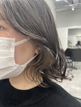 シェル 立川(shell) インナーカラー/ベージュ/ブリーチ1回/オリーブベージュ