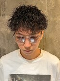 フェードカット 波巻き ツイストスパイラル パーマ 束感 黒髪