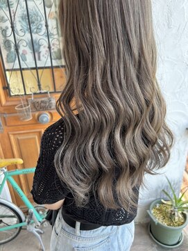 パディントン(Paddington) ハイトーン一番人気♪女子受け抜群のグレージュが可愛すぎる☆