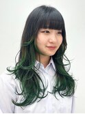 ロングウルフ/レイヤーカット/エンズカラー/グリーン/アンニュイ