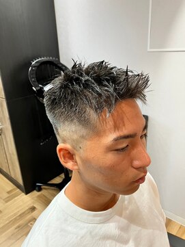 ミリ 千歳烏山(Mili CARE&SPA) フェードスタイル