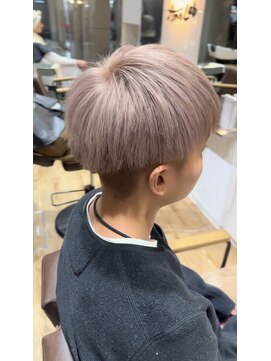 アメラボ 植田山店(Amelab) 【ピンクミルクティーベージュ】刈り上げ マッシュ ハイトーン