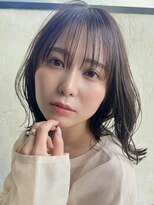 ハルキ ミナト ジャパン オオサカ(HARUKI MINATO japan OSAKA)&nbsp;外ハネくびれ　フェミニンボブ　透明感カラー