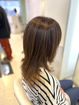 モア 下通店(MORE) セミロングウルフ