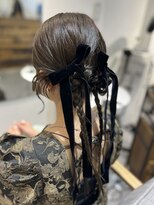 イルダバイグラッシー センター北(iluda by glassi) カチモリ×黒リボンアレンジ【瀬口】