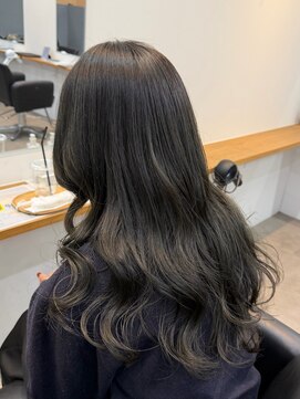 オリーブグレージュ！