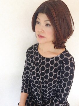 スティルヘア(still hair) 大人可愛いココアブラウンひし形レイヤーカットエレガントミディ