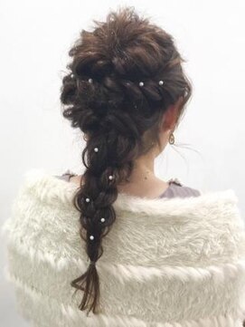 クアトロ グランシュ 川崎店(QUATRO × GranCieux) 【QUATRO】クラシック×プリンセス風アレンジ