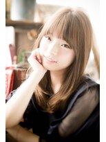 オハナ(ohana)&nbsp;透けて、揺れて、大人のセミディ。【表参道 / 青山 / 髪質改善】