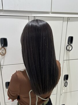 ケンジ 平塚 アネッタ(KENJE annetta) 艶髪/Aujuaトリートメント