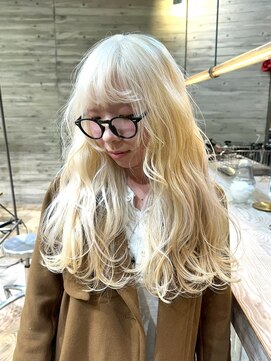 ヲタク(wotaku.) ホワイトブロンド抜きっぱなしブリーチダブルブリーチハイトーン