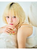 ホワイトブロンドレイヤーボブ［中野駅］