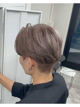 エトワール(ETOILE) 【神戸三ノ宮】メンズブリーチ/ハイトーン/ミルクティーベージュ