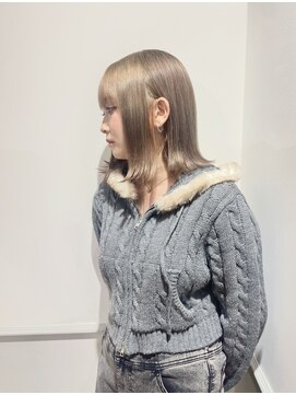 シェーン 仙台駅広瀬通店(schon) ミルクティーグレージュ