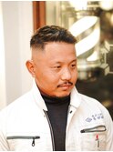 スキンフェードハイフェードアップバングメッシュ