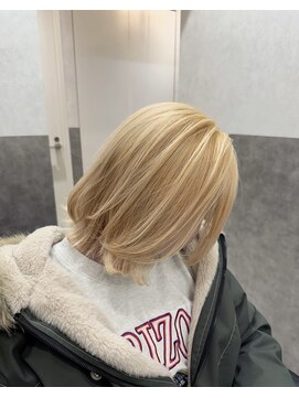 サロウィン 広島(SALOWIN) ミディアムブロンド