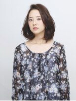 可愛さも大人っぽさもほんのり甘い脱力系ボブ