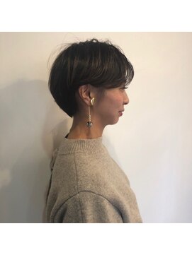 ユニカ(Unica) ショート