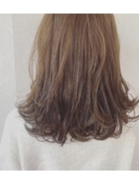 ビーワールド(B WORLD) 透明感カラー 柔らかアッシュベージュ【 藤枝/髪質改善/カラー】