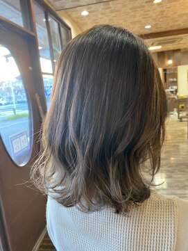 アルファレイズトロワ(alphareiz trois) 3Dグレージュハイライトカラー