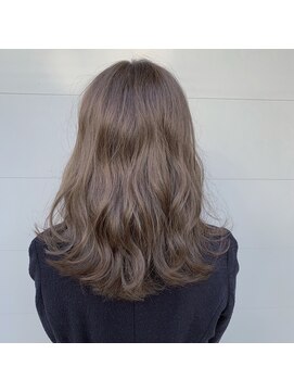 ガーランドウメダ(Garland umeda) セピアグレージュ　アディクシー　１