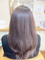 トリート(TREAT)&nbsp;うるツヤ縮毛矯正 40代前半女性