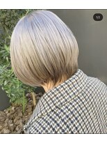 シャインヘア モカ 新宿(Shine hair mocha) 【新宿】プラチナボブ_ミニウルフテラコッタくすみブルー_ボブ