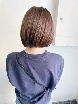 キャンバス バイ ネオリーブ 横浜西口(Canvas by neo.) ナチュラルボブ ミニボブ まろやかベージュカラー