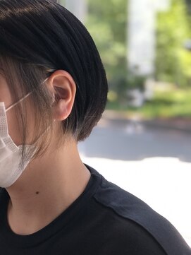 ウトカ(utoca) インナーカラーのボブ