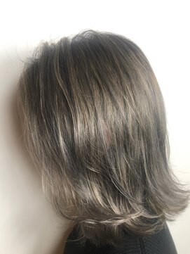 ゴンゾ(GONZO) オンカラー