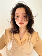 テトヘアー(teto hair) パーマ　コテ巻き　ミディアム　レイヤースタイル　ゆる巻き