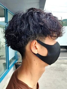 リット×ベリエ(Lit.×belier) 波巻きパーマスパイラルパーマツイストパーマメンズマッシュ30代