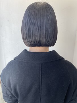 アール 横浜(R) 小顔効果◎ぱっつん王道ボブ