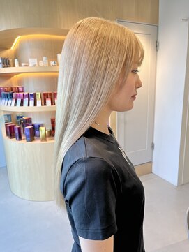 シダ(sida SAIIN) 【高城】高明度ハイトーンホワイトブロンド