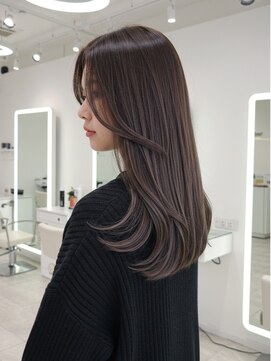 エル 新小岩(elu) 美髪/ワイドバング/レイヤーカット/くすみベージュ/新小岩駅