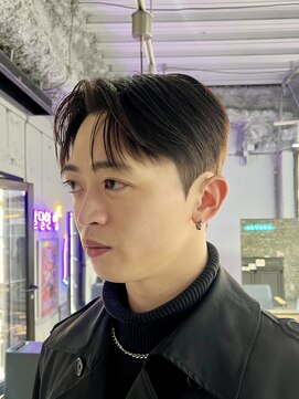 ルアウアオ(LUAU Ao) 《北斗》韓流ショート / Instagram - @hokutooo16