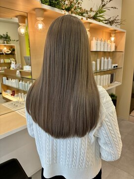 エイトヘアー(8 HAIR) ミルクティーベージュ×ロング