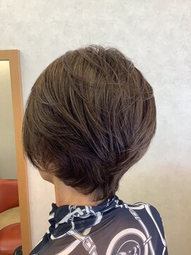 美容室 響 ミディアムスタイル